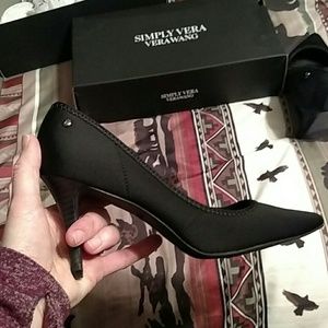 Black heels with stud